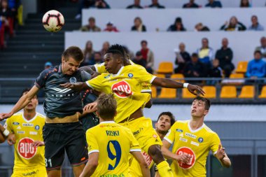 Riga, Letonya. 06 Ağustos 2019. Elvis Stuglis (L), Uefa Avrupa Ligi Üçüncü Ön Eleme turu 1. Daugava stadyumu, Riga.