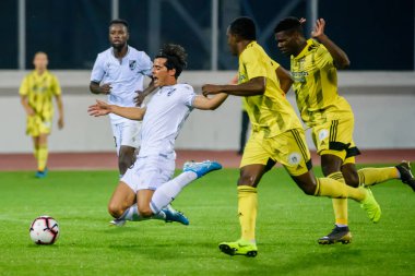 Riga, Letonya. 08 Ağustos 2019. Joao Carlos (L), Fk Ventspils ve Vitoria Sc. Daugava stadyumu, Riga arasında Oynanan Uefa Avrupa Ligi Üçüncü Ön Eleme Turu 1..