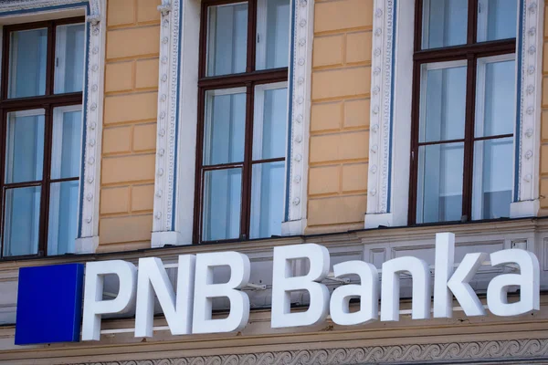 Riga Latvia Agosto 2019 Logotipo Banco Pnb Fachada Banco Pnb — Fotografia de Stock