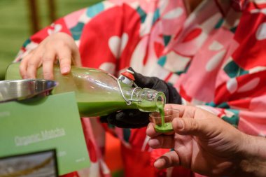 RIGA, LATVIA. 12 Eylül 2020. Uluslararası RIGA FOOD 2020 sergisinde Japonya pavyonu.