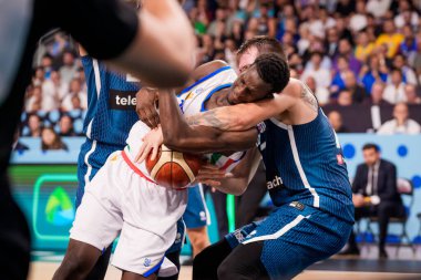 RIGA, LATVIA. 7 Eylül 2025. Tükürük