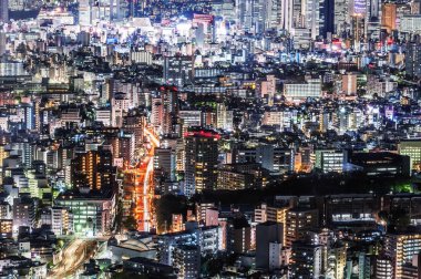 Japonya cityscape gece görünümü