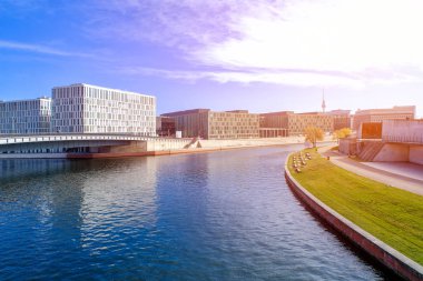 Berlin, Almanya Berlin siluetinin sokak görünümü