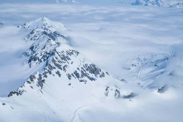 Impresionante Vista Panorámica Montaña Nieve Del Horizonte Suizo Desde Schilthorn —  Fotos de Stock