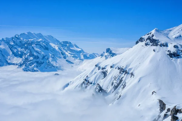 Splendida Vista Panoramica Neve Montagna Dello Skyline Svizzero Schilthorn Svizzera — Foto Stock