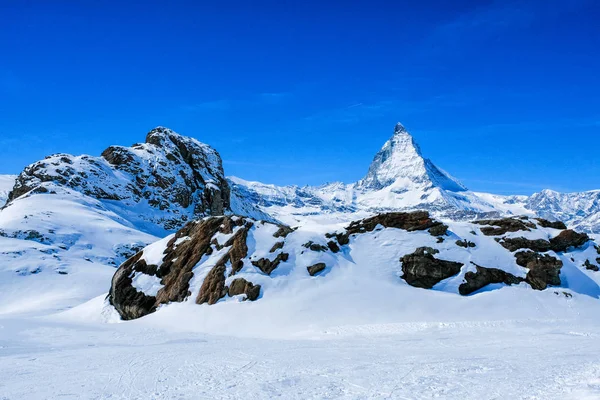 Panorámica Hermosa Vista Montaña Nieve Pico Matterhorn Zermatt Suiza — Foto de Stock