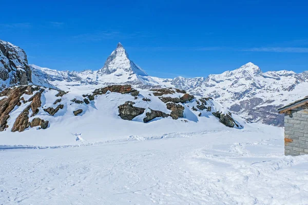 Panorámica Hermosa Vista Montaña Nieve Pico Matterhorn Zermatt Suiza — Foto de Stock