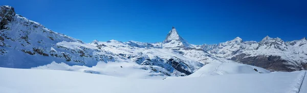 瑞士采尔马特峰山顶雪山全景美景 — 图库照片
