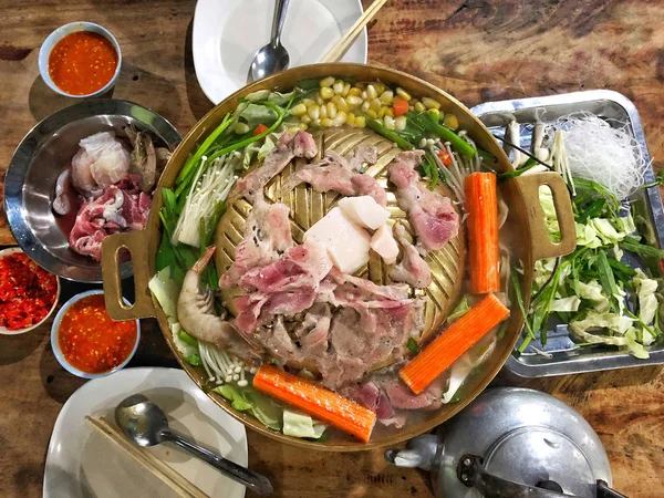 Tay Barbekü büfe domuz eti, et, sebze