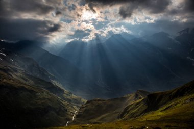 Gün batımı Grossglockner, Milli Parkı Hohe Tauern, Avusturya