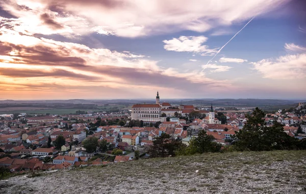 View of the town of Mikulov at sunset, South Moravia — Stock Photo, Image