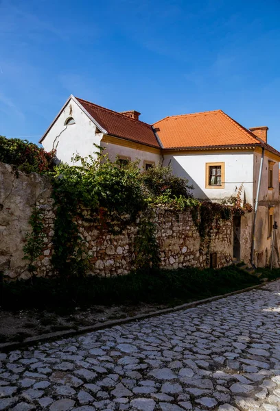 Morávia do Sul pequena cidade de Mikulov — Fotografia de Stock