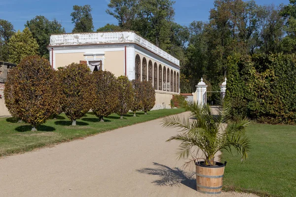 Castle park ve Bahçe, Milotice — Stok fotoğraf