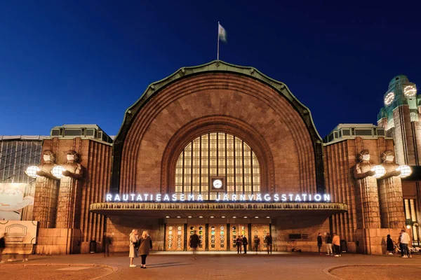 Helsinki Finlandia Septiembre 2020 Estación Central Trenes Helsinki Por Noche — Foto de Stock