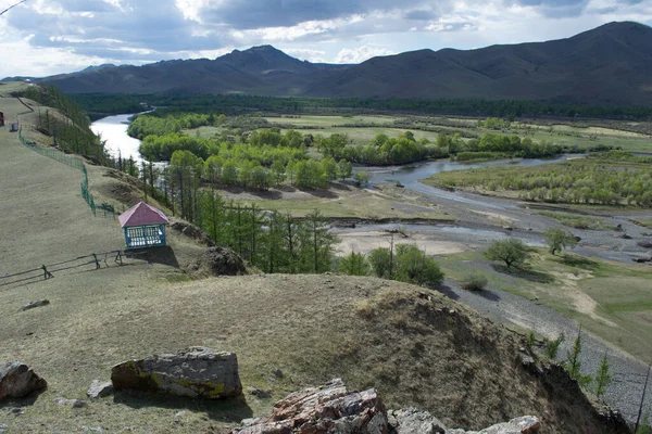 Ποταμός Και Φυσικό Τοπίο Στη Μογγολία — Φωτογραφία Αρχείου