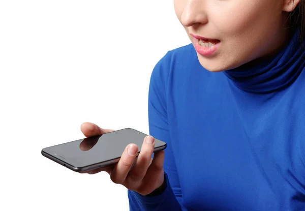 Женщины Используют Функцию Распознавания Голоса Смартфоны Технологии Изолированные Белом Фоне — стоковое фото