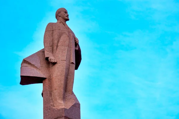 Socha Lenina Před Budovou Parlamentu Tiraspol Podněstří Moldavsko — Stock fotografie