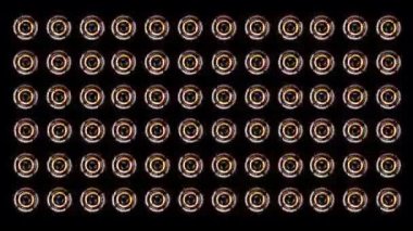 Stereo Hoparlörler dönerek parlar. Arka plan soyut animasyon