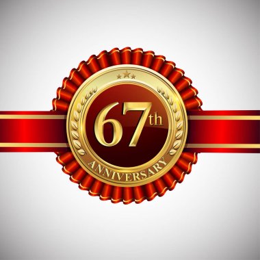 67 yıl yıldönümü kutlama logo. Konfeti, altın yüzük ve vektör tasarımı tebrik veya davetiye kartı için koyu kırmızı arka plan üzerinde kırmızı kurdele ile logo.