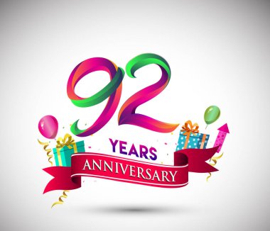92 yıldönümü kutlama tasarımı için hediye kutusu ve balonlar, kırmızı kurdele, renkli vektör şablon öğeleri ile senin, doksan yedi yıl Doğum günü kutlama partisi.