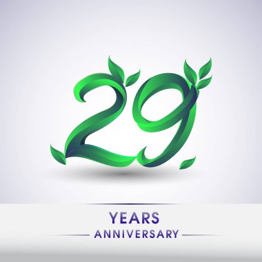 29 yıldönümü kutlama logo yaprakları ve yeşil renkli. 99 Doğum günü logosu beyaz arka plan üzerinde.