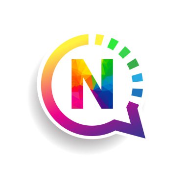 Logo n harfi daire sohbet simgesi üzerinde renkli. Uygulama veya şirket kimliğinizi için vektör tasarımı.