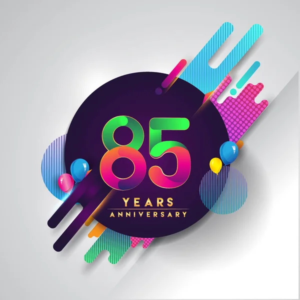 85 yıldönümü logosu ile renkli arka plan, tasarım şablonu öğeleri için davetiye ve afiş, Doğum günü kutlaması vektör
