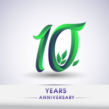 10 yıldönümü kutlama logo yaprakları ve yeşil renkli. 99 Doğum günü logosu beyaz arka plan üzerinde.