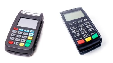 Işık arka planında Pos terminali. Banka ekipmanları. Ediniyorum. Banka kredi kartlarının kabul edilmesi. Temassız ödeme. Uzun yatay bayrak.