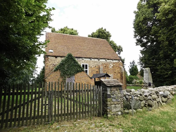 Evangelische Lutherse Dorpskerk — Stockfoto