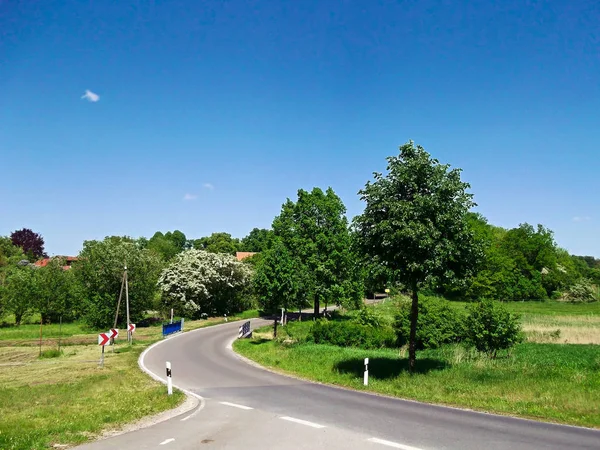 Die Verbindungsstraße Nach Gandenitz — Stockfoto