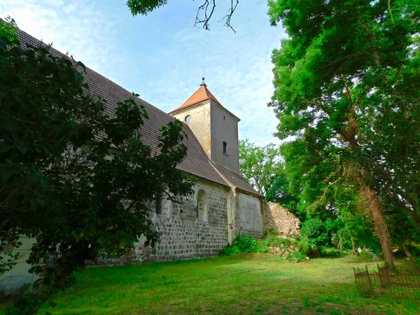 Evangelische Dorfkirche Aus Dem Jahrhundert —  Fotos de Stock