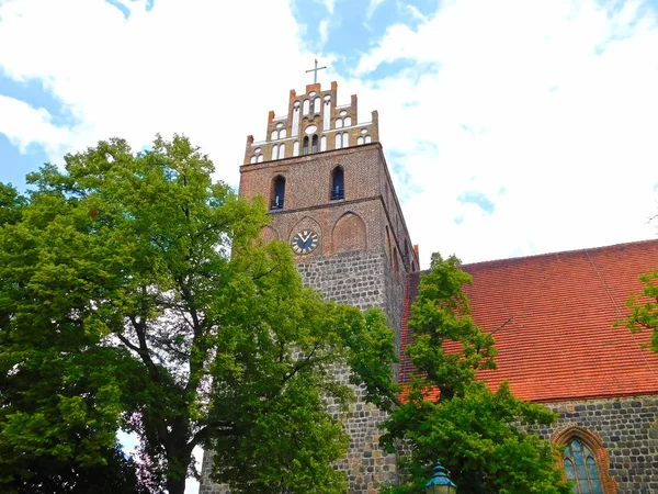 Parochiekerk Van Maria Uit 13E Eeuw — Stockfoto