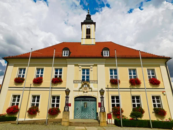 Hôtel Ville Historique Avec Façade Classiciste — Photo