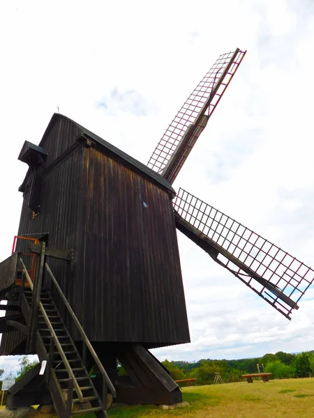 Gereconstrueerde Houten Postmolen — Stockfoto