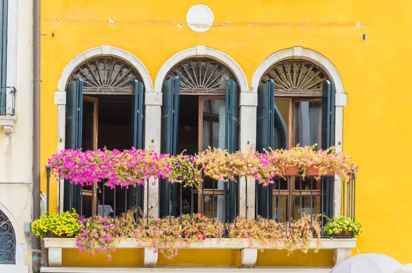 Las Mejores Ventanas Venecia Hermoso Clima Soleado — Foto de Stock