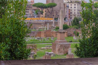 Roma'nın büyük ve sonsuz İtalya şehir olduğunu.