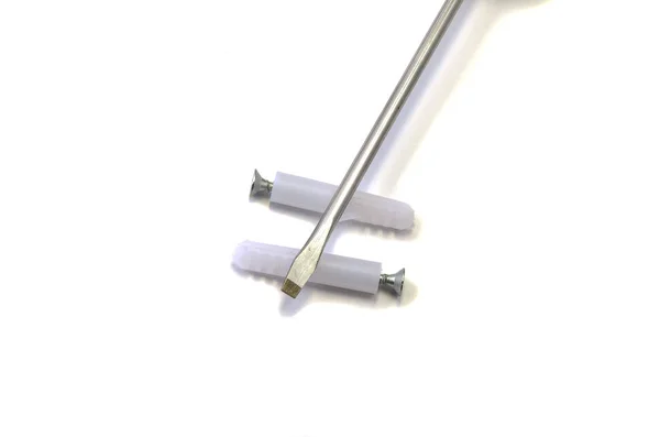 Nägel Und Schrauben Schlüssel Und Schraubenzieher Auf Weißem Hintergrund — Stockfoto