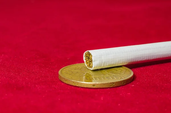 Quit Smoking Money Still Life Red Background Stop Smoking — Stock Photo, Image