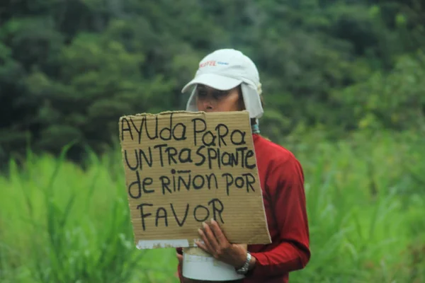 Mérida Venezuela Agosto 2017 Mujer Joven Pide Ayuda Monetaria Para — Foto de Stock