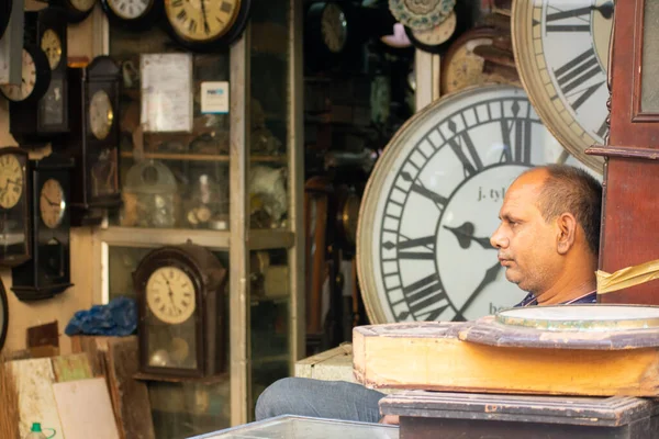 Mumbai India Marzo 2019 Antigua Tienda Relojes Área Chor Bazaar — Foto de Stock