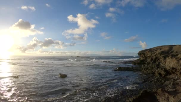 Післяобідній Вид Високі Скелі Океан Пунта Джандіа Острові Фуертевентура Канарські — стокове відео