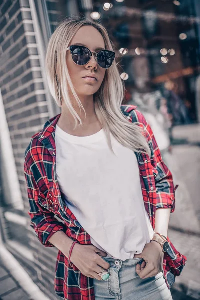 Stylish Young Woman Posing Outdoors — Stock Photo, Image
