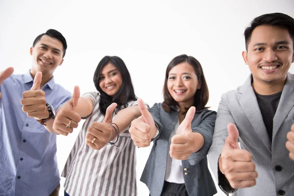 Genç iş adamlarından oluşan bir grup