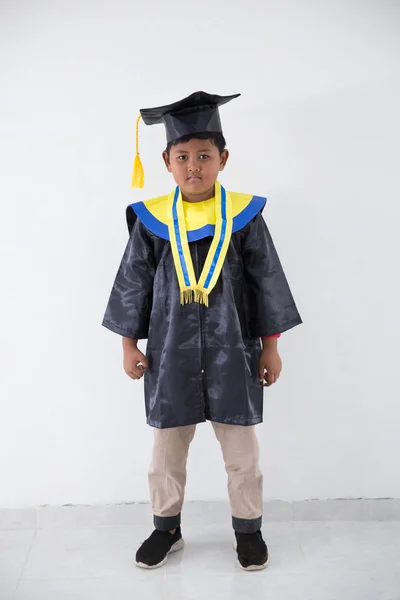 Μικρό αγόρι αποφοίτησης — Φωτογραφία Αρχείου