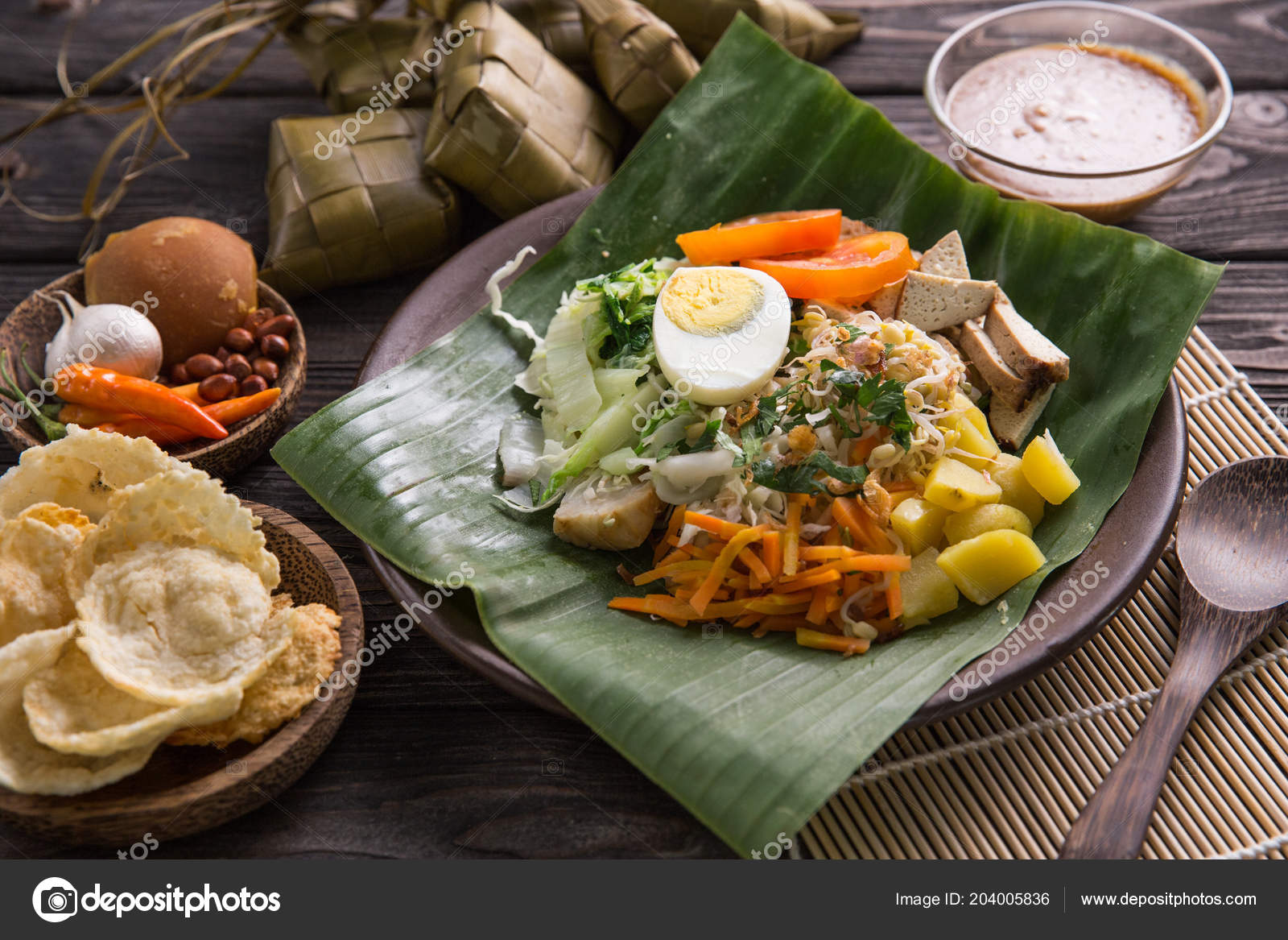 Gado-gado. traditional indonesian food Stock Photo by ©odua 204005836