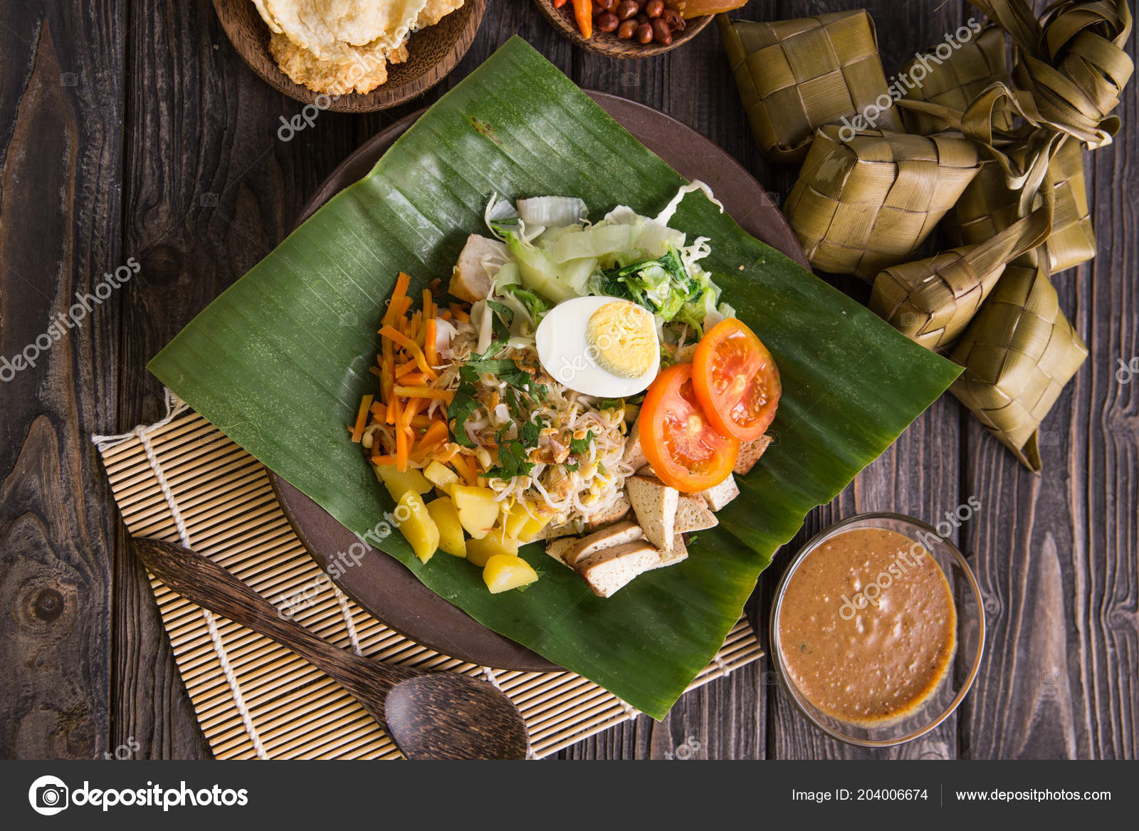 Gado-gado. traditional indonesian food — Stock Photo © odua #204006674