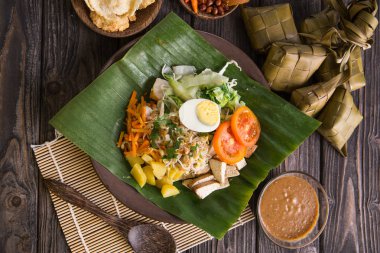 gado-gado. geleneksel endonezya yemekleri