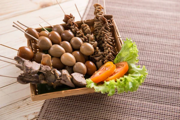 Sate Jeroan. cocina tradicional indonesia — Foto de Stock