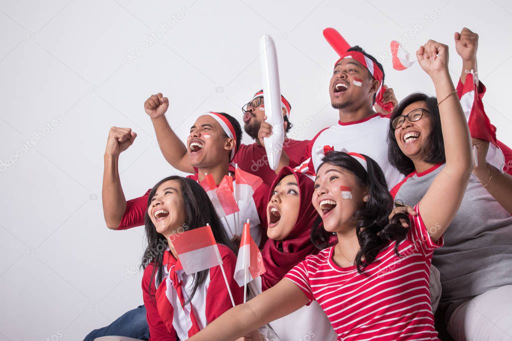 indonesian supporter watching with excitement